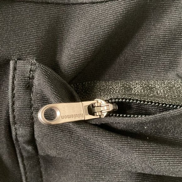 Lululemon Mission Pant Black  Waist 36 - Picture 8 of 12